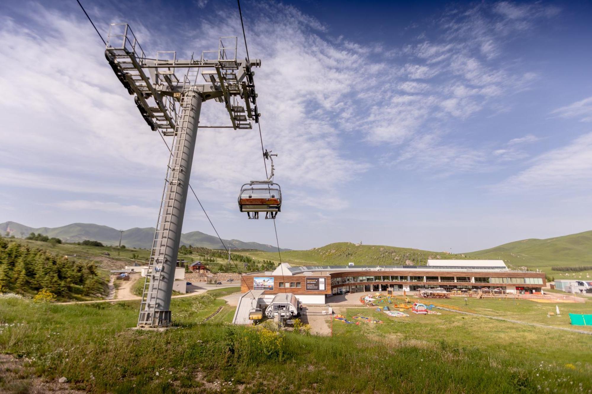 Zirve Hotel Shahdag Exteriör bild