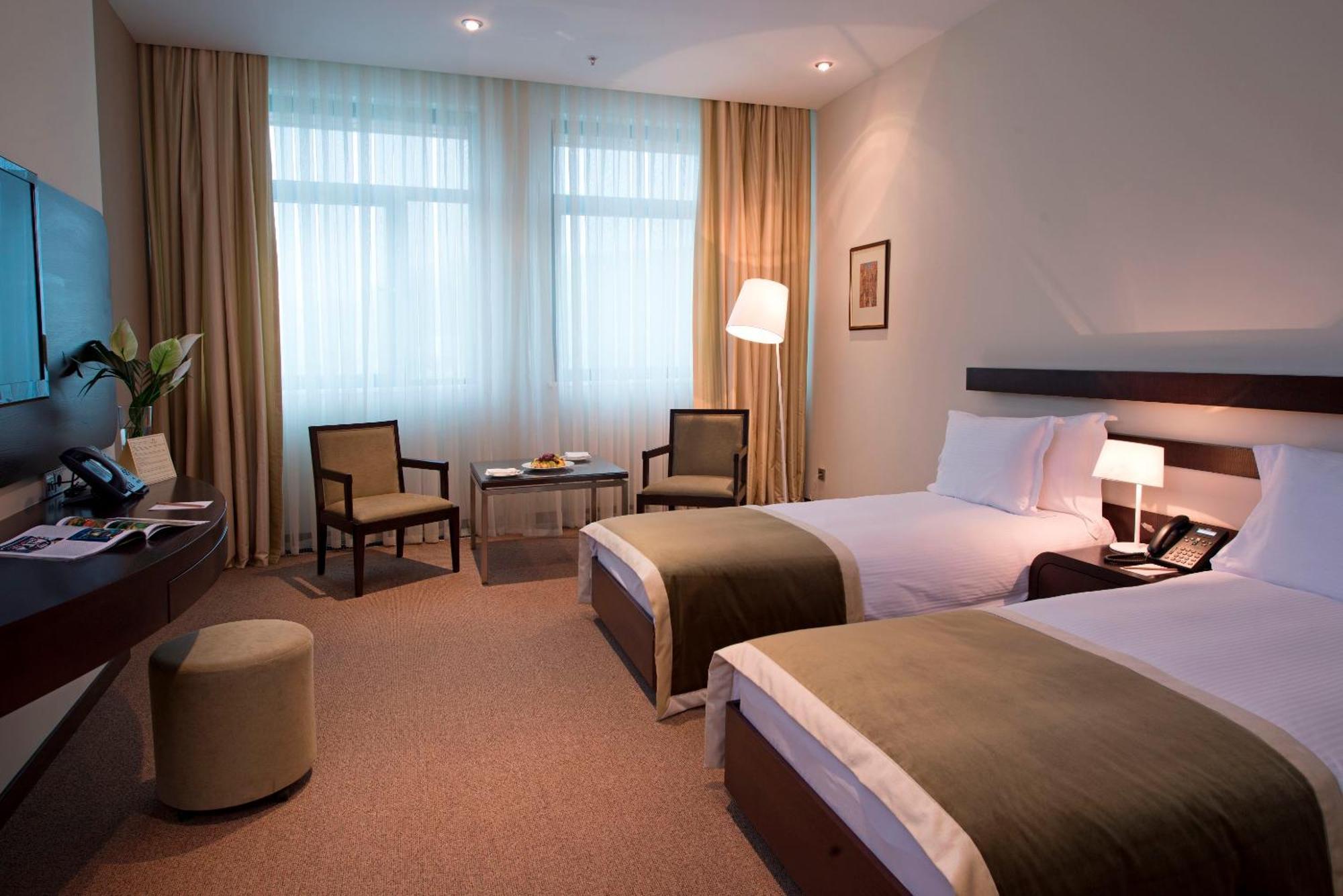 Zirve Hotel Shahdag Rum bild