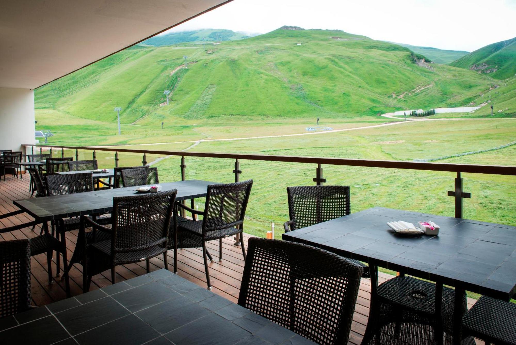 Zirve Hotel Shahdag Exteriör bild